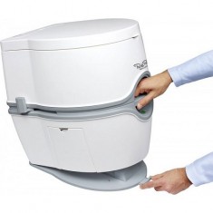 Kit Fissaggio al Suolo per WC Portatile Porta Potti Excellence e 565